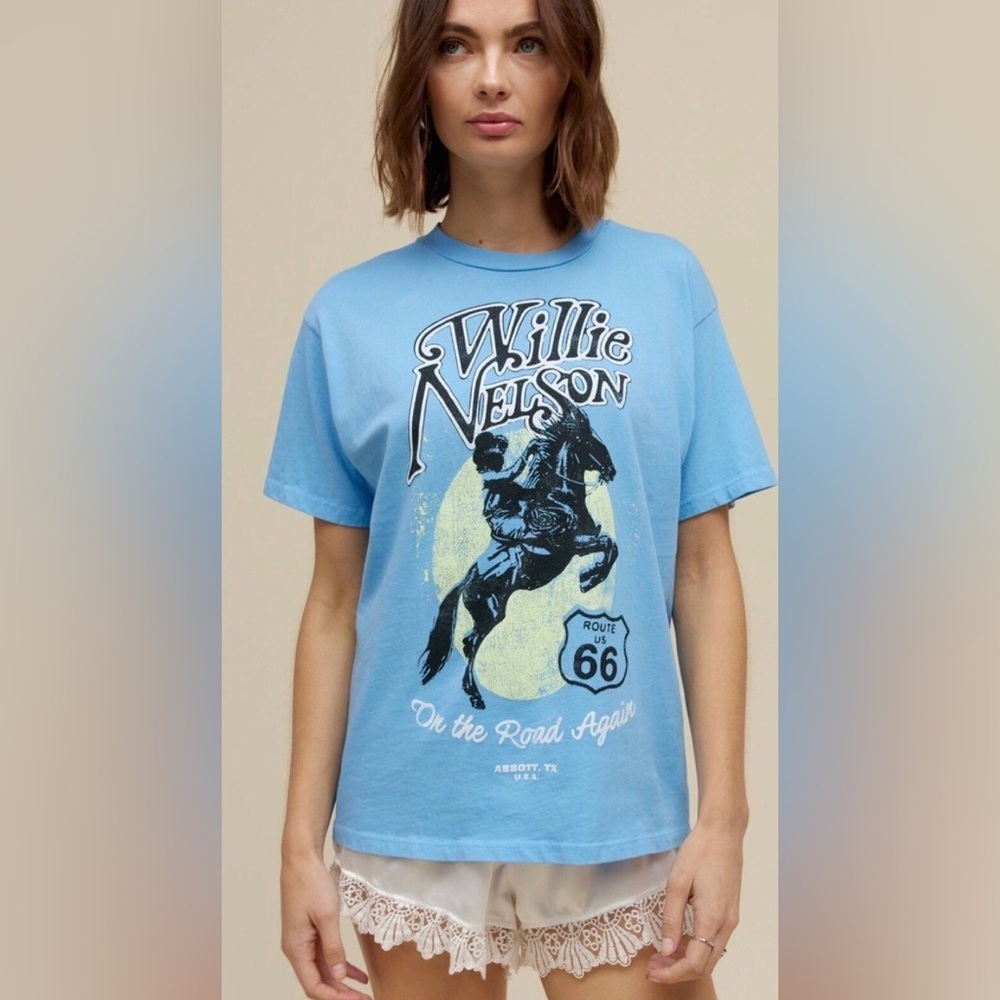 NWT Daydreamer Willie Nelson Route 66 Weekend Tee XS Blue